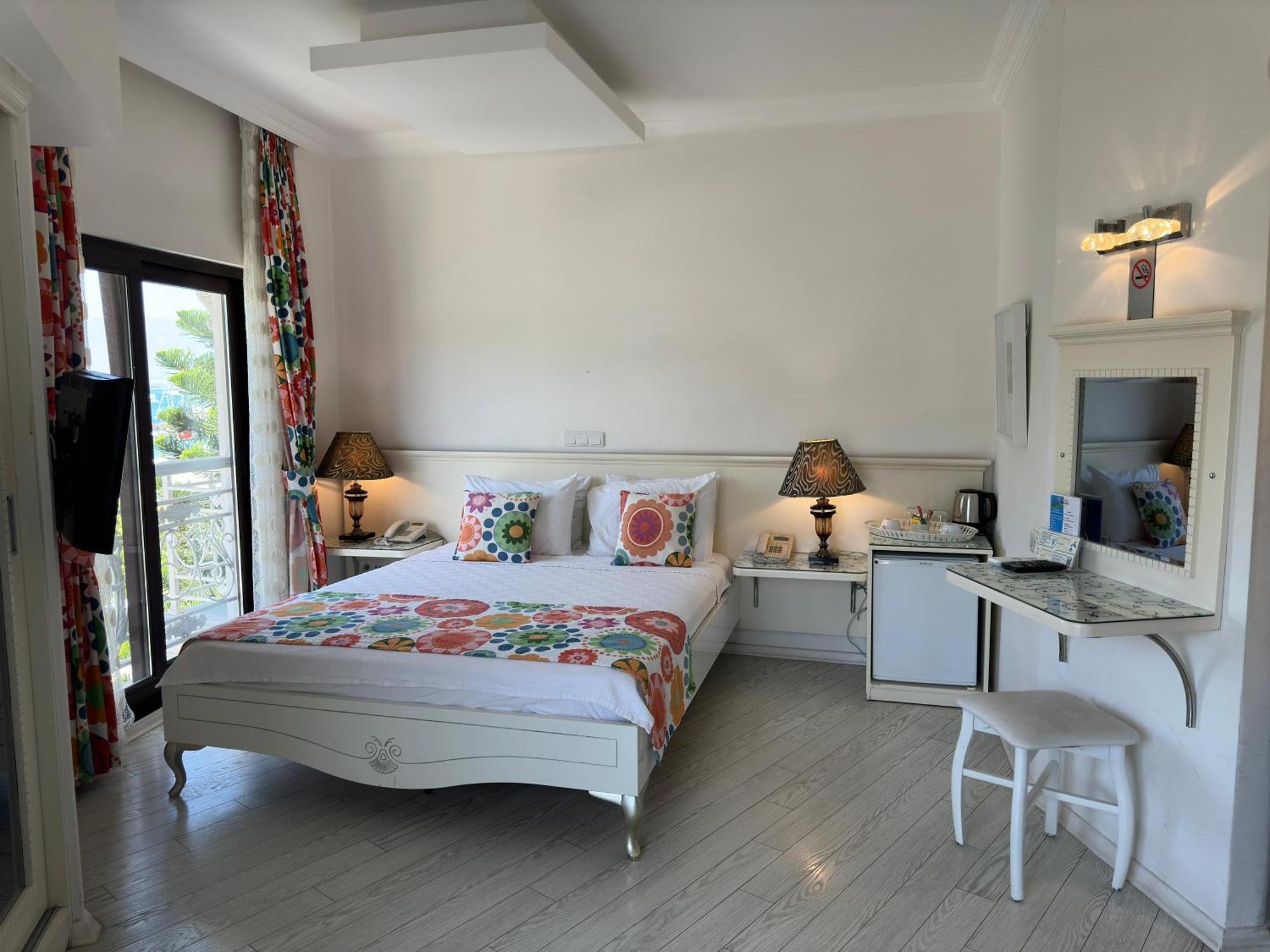 Ata Park Hotel Fethiye Ngoại thất bức ảnh
