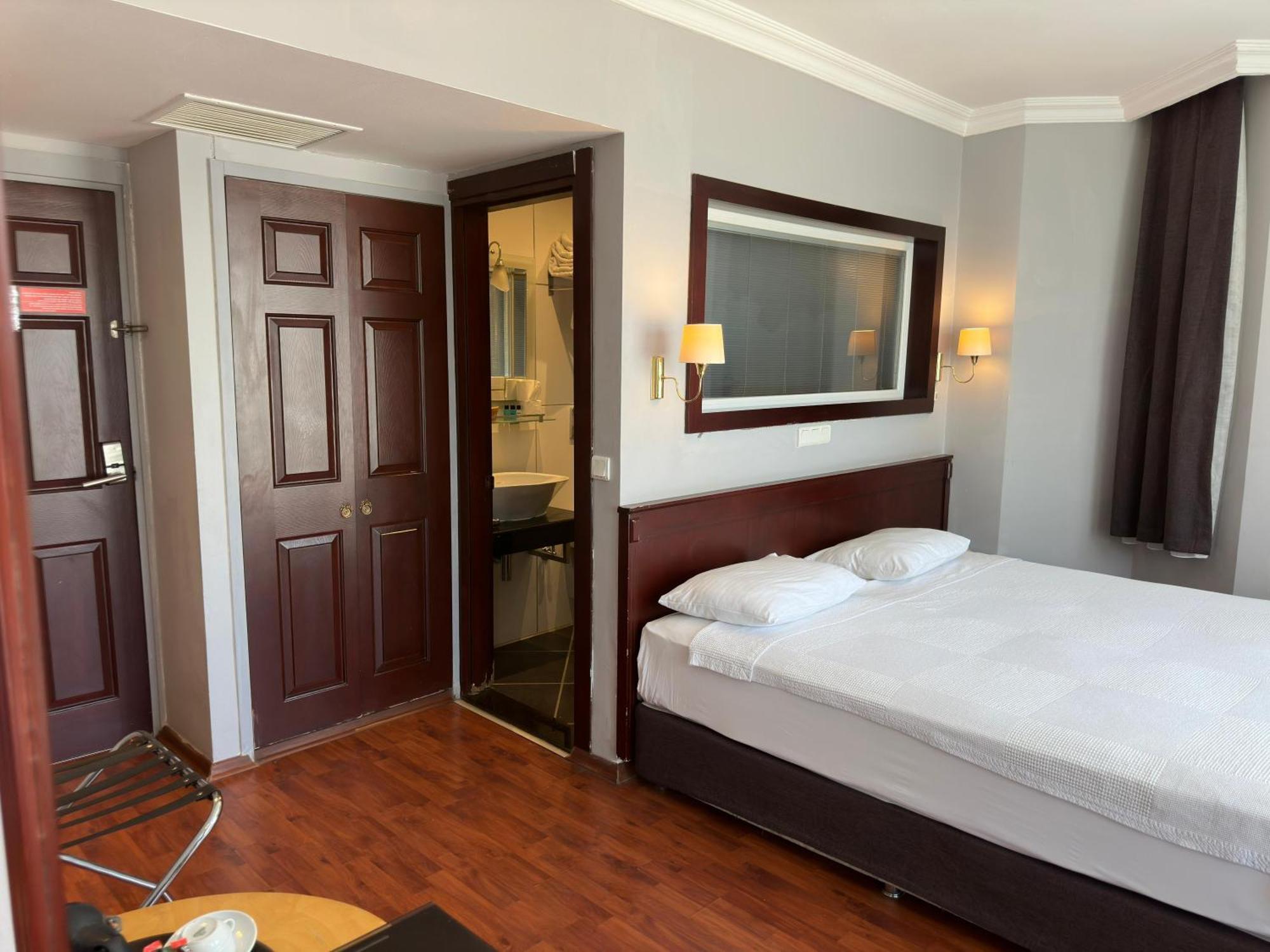 Ata Park Hotel Fethiye Ngoại thất bức ảnh